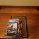 Stacked size comparison of the two releases, with a WiiU (standard DVD case-size) case as well to give a reference. I say it a lot, but the Deluxe guide is MASSIVE.